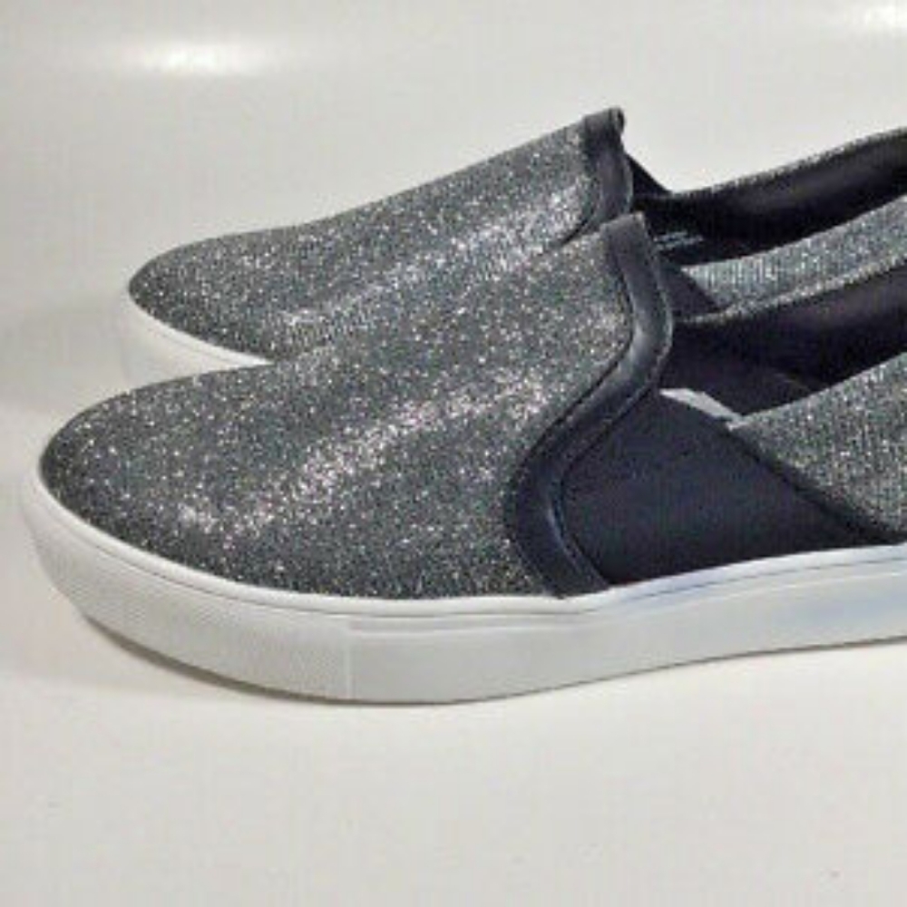MIA Ocarina Glitter Elastic Gored Slip-On Sneakers NWT - Picture 6 of 7